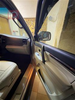 ميتسوبيشي باجيرو